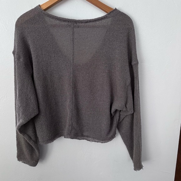 Urban Outfitters Out From Under gray v neck long sleeve Size XS - Picture 4 of 5